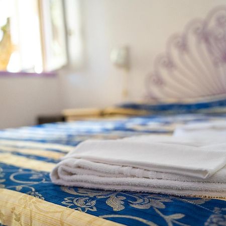 Hotel Paola Carloforte  Εξωτερικό φωτογραφία