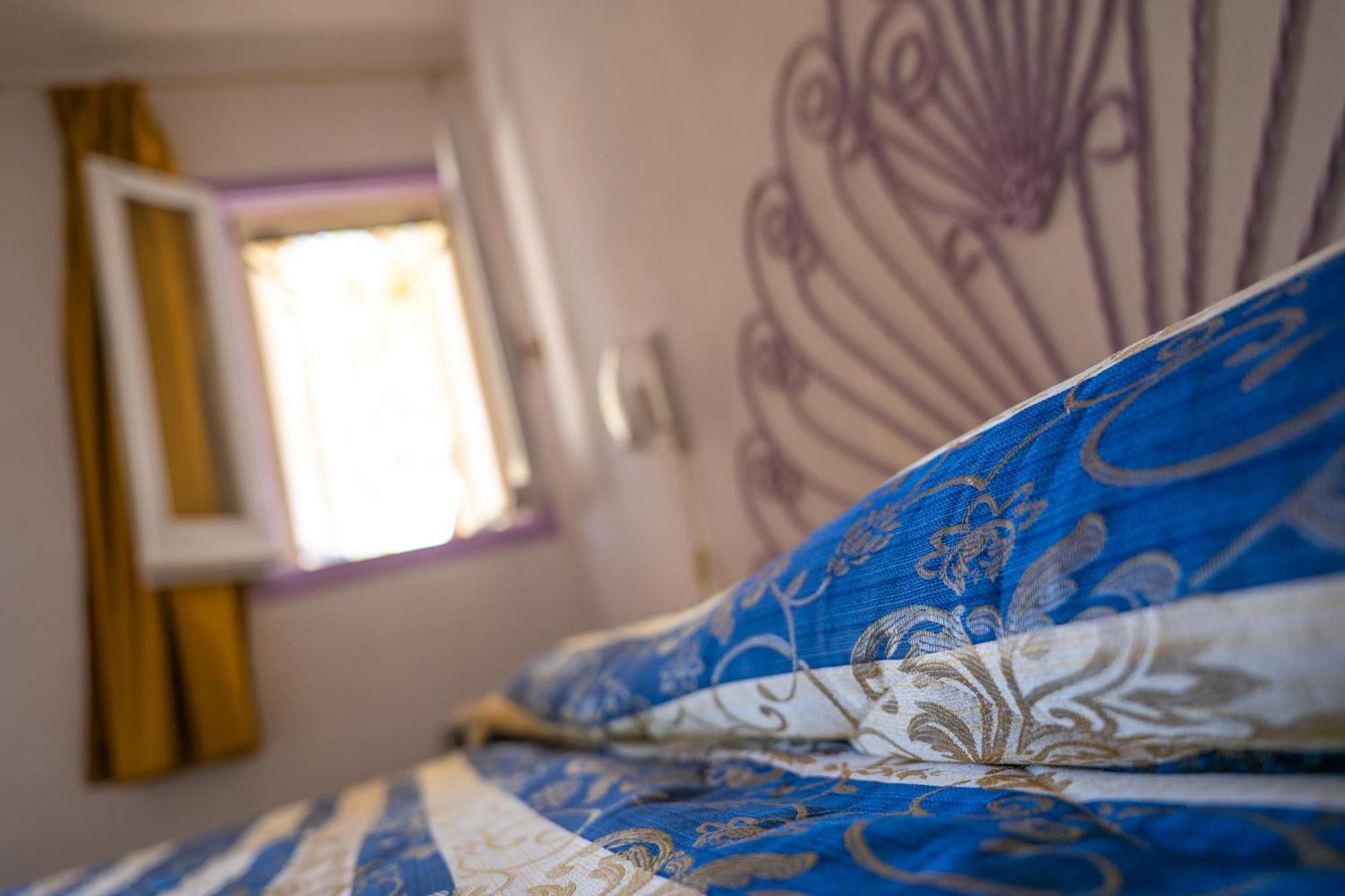 Hotel Paola Carloforte  Εξωτερικό φωτογραφία